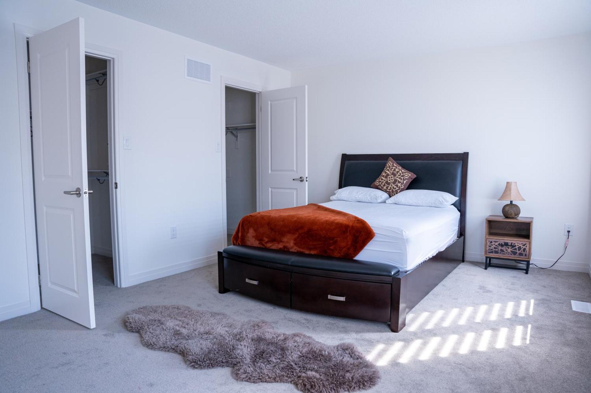 Modern 4Br House In Barrie! Βίλα Εξωτερικό φωτογραφία